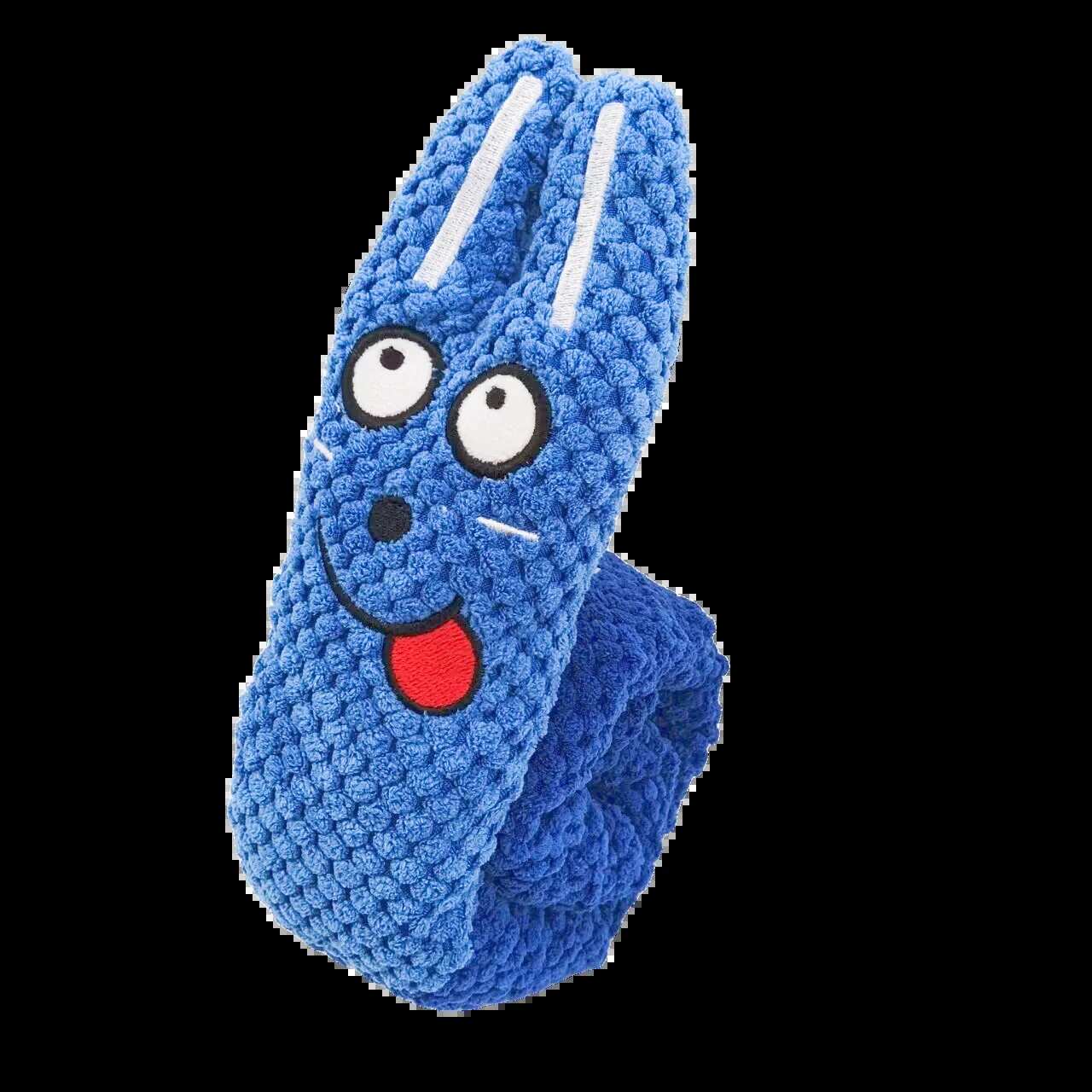 Dog playing with plush snail toy
Squeaky foldable dog puzzle toy
Treat-hiding snail dog toy for puppies